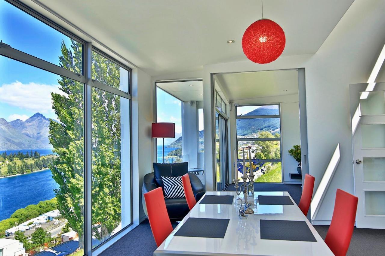 Spectacular Panoramic 5Bedroom Lakeview Queenstown Exterior photo